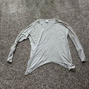 Daytrip size XS women’s long sleeve lightweight top